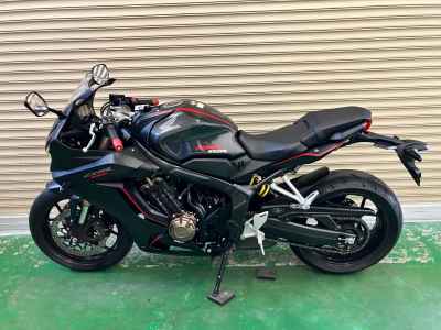 Honda CBR650R 2019