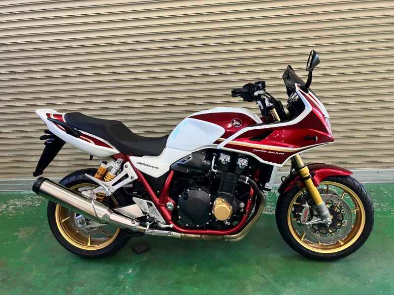 Honda CB1300 Super Boldor 2023