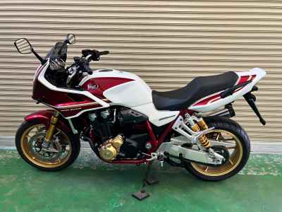 Honda CB1300 Super Boldor 2023