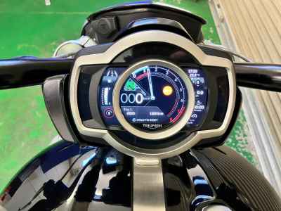 Triumph Rocket 3 R 2021