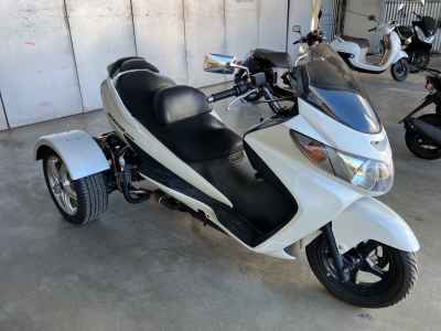Suzuki SKY WAVE250 Trike