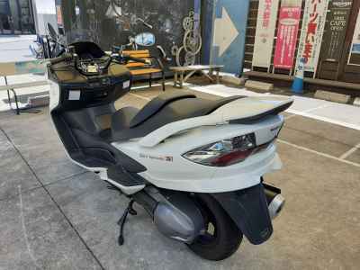 Suzuki Skywave 400 2011
