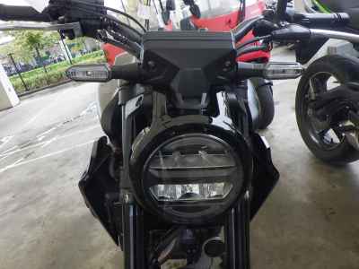 Honda CB250R