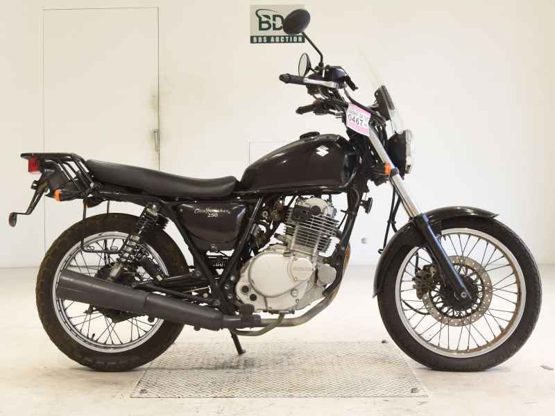 Suzuki GrassTracker