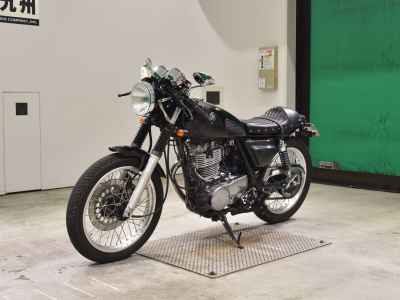 Yamaha SR400 2018