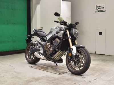 Honda CB650R E-Clutch 2024