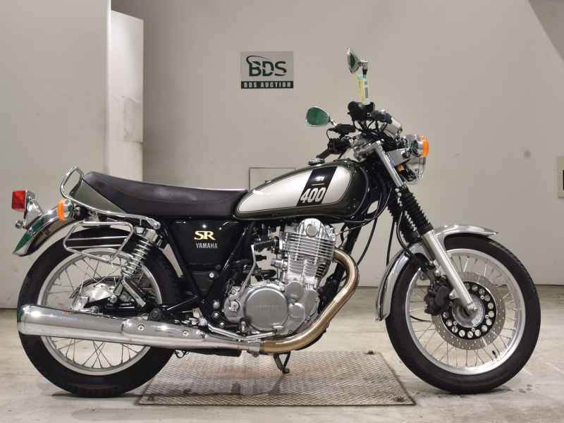 Yamaha SR400 2020