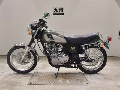 Yamaha SR400 2020