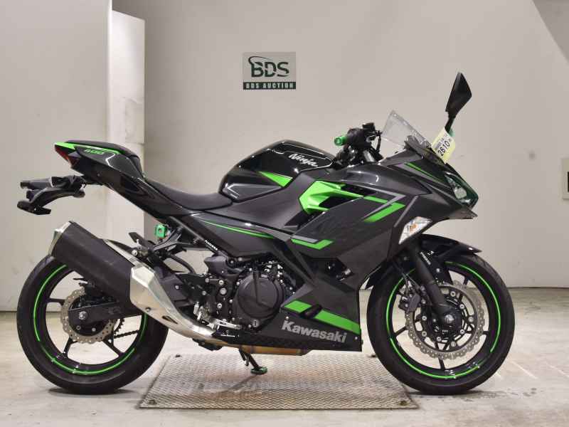 Kawasaki Ninja 400 2022