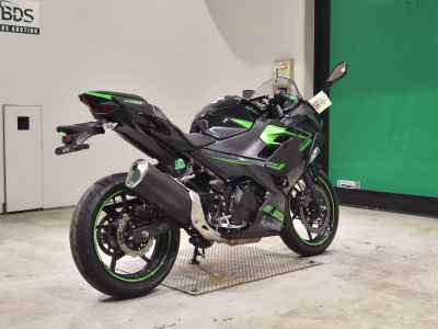 Kawasaki Ninja 400 2022