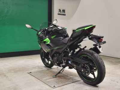 Kawasaki Ninja 400 2022