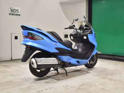 Suzuki Skywave 250M