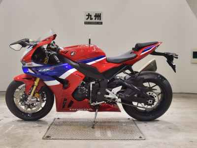 Honda CBR1000RR SP 2025