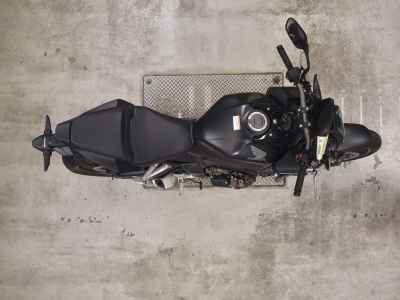 Honda CB650R E-Clutch 2024