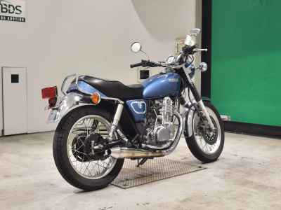 Yamaha SR400 2018