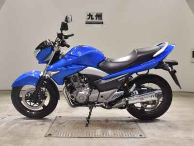 Suzuki GSR250