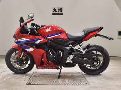 Honda CBR650F 2025