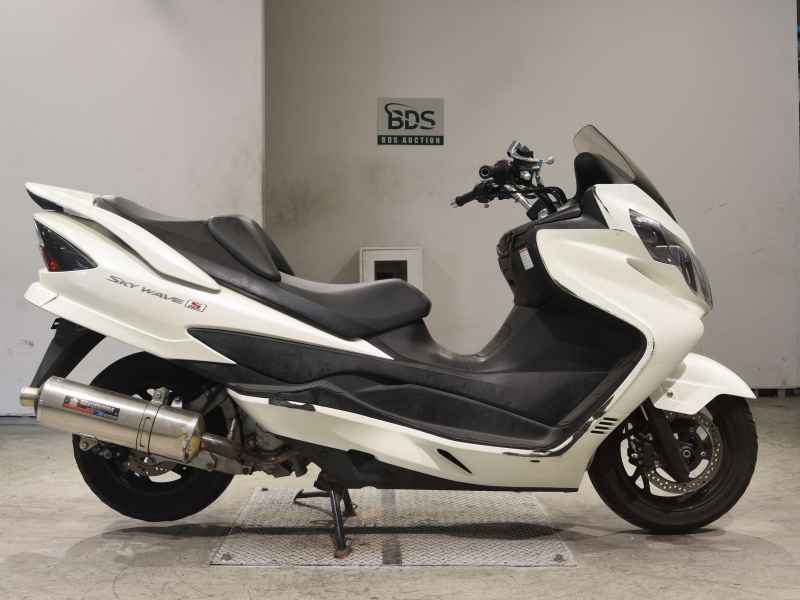Suzuki Skywave 250S