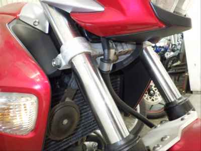 Suzuki GSR250