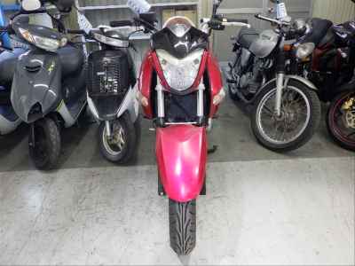 Suzuki GSR250