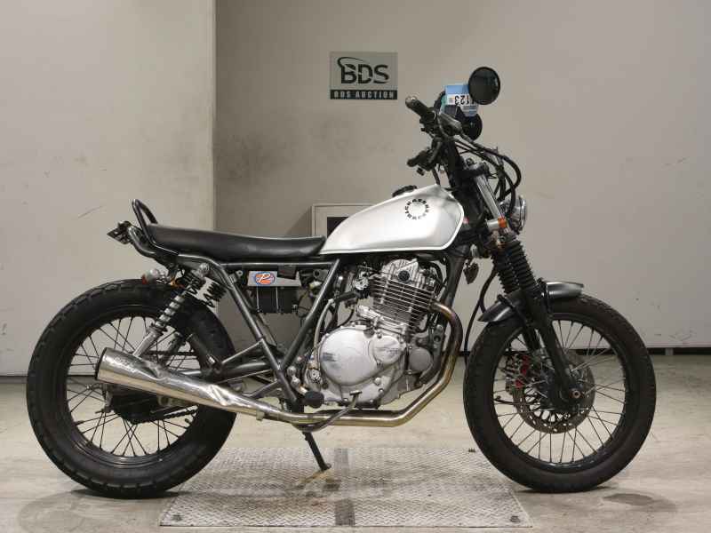 Suzuki GrassTracker