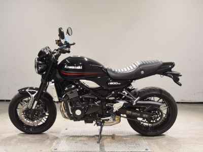 Kawasaki Z900RS 2023