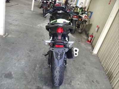 Honda CBR400R 2025