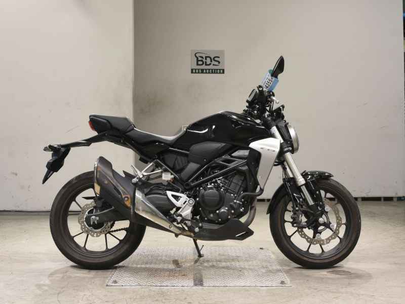 Honda CB250R 2018