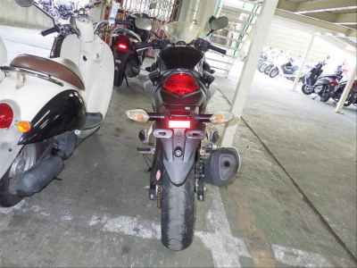 Honda CBR250R 2011