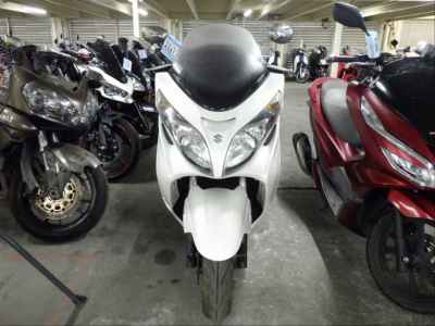 Suzuki Skywave 250S