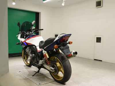 Honda CB400 Super Boldor 2009