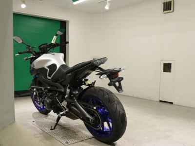 Yamaha MT-09 2016