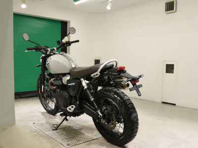 Triumph Scrambler 1200X 2024