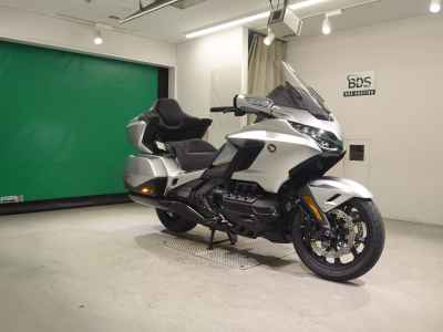 Honda GL1800 Gold Wing Tour DCT 2025