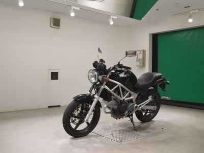 Honda VTR250 2009
