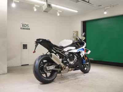 BMW S1000RR M Package 2025