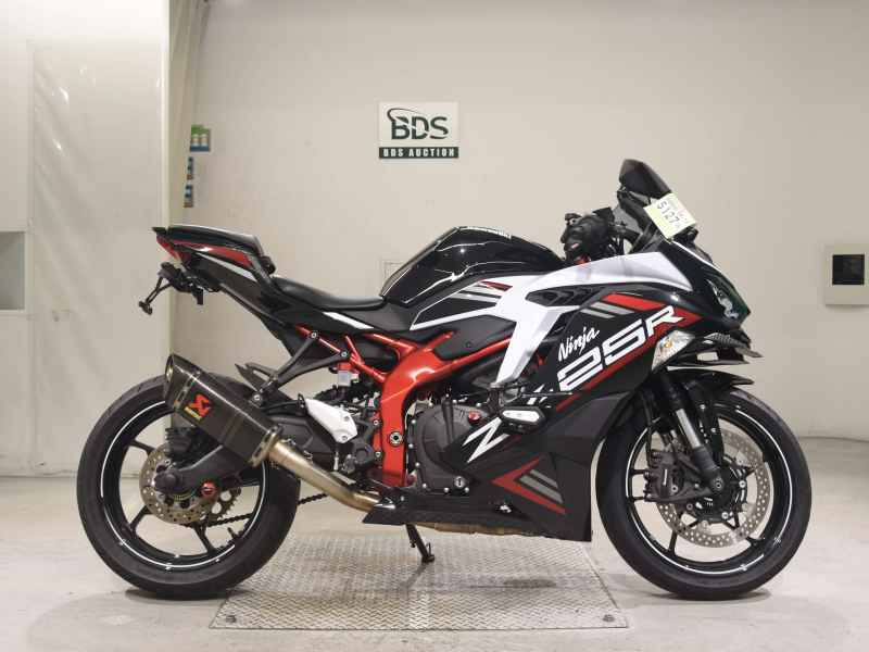 Kawasaki ZX-25R 2021