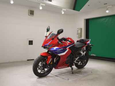Honda CBR400R 2025
