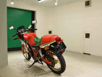 Yamaha SRX250-1