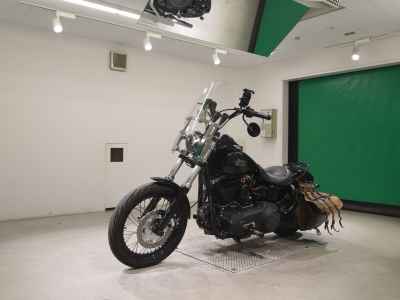 Harley-Davidson FXDB 2012