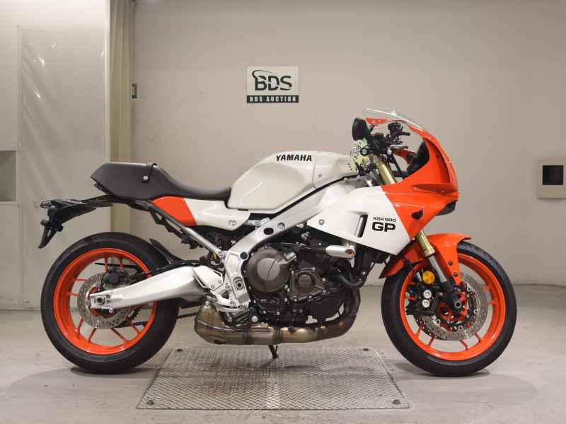 Yamaha XSR900 GP 2025