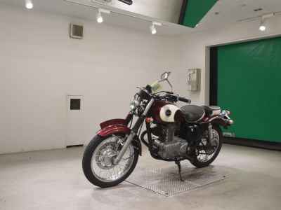 Kawasaki Estrella