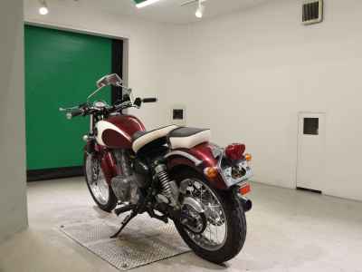 Kawasaki Estrella