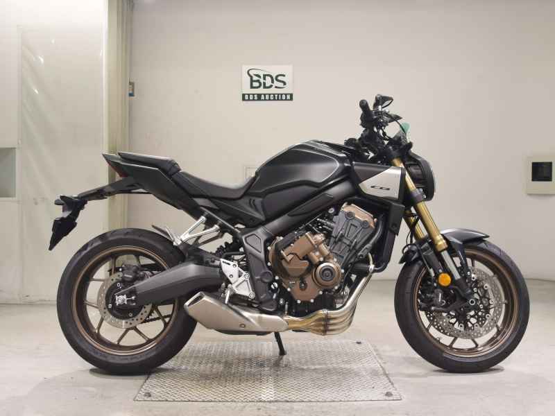 Honda CB650R E-Clutch 2024
