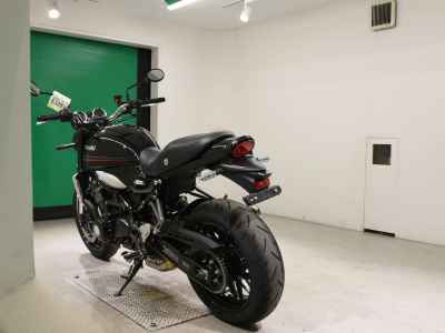 Kawasaki Z900RS 2023