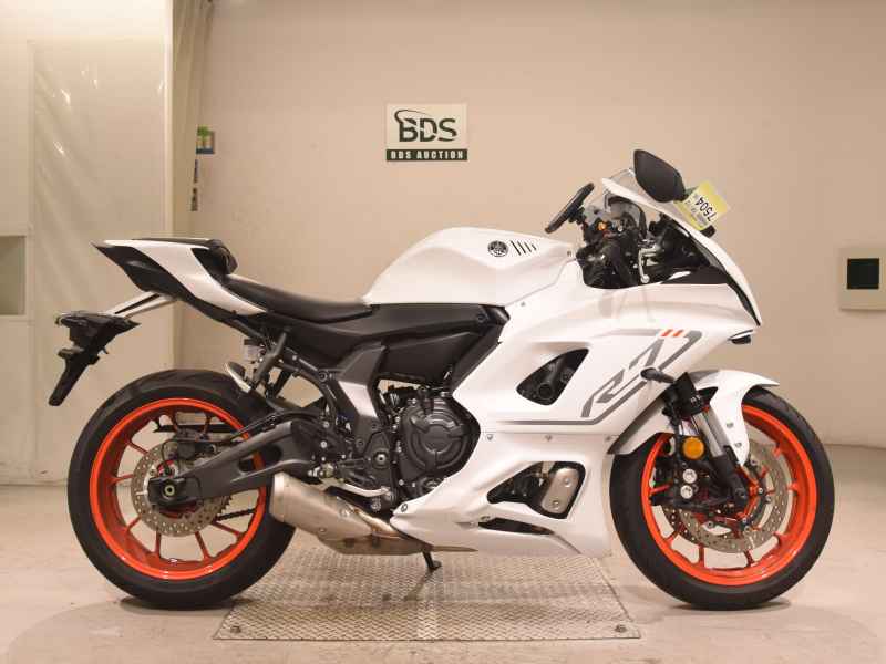 Yamaha YZF-R7 2023