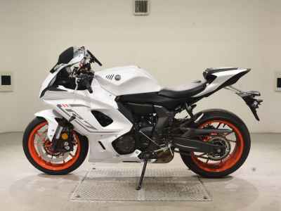 Yamaha YZF-R7 2023