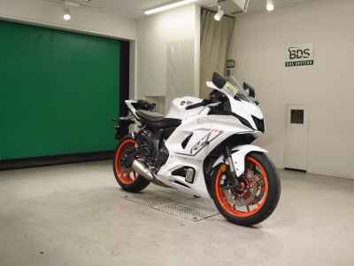 Yamaha YZF-R7 2023