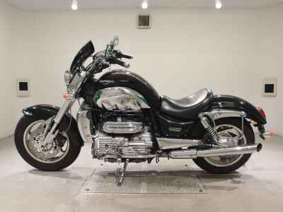 Triumph Rocket III 2005
