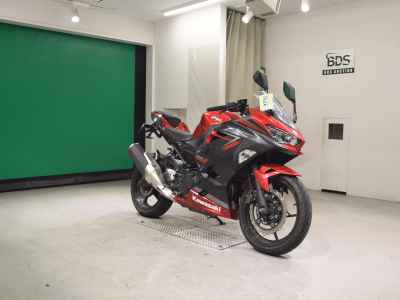 Kawasaki Ninja 400 2018